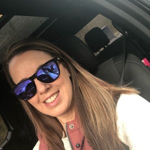 Meet your Posher, Sara